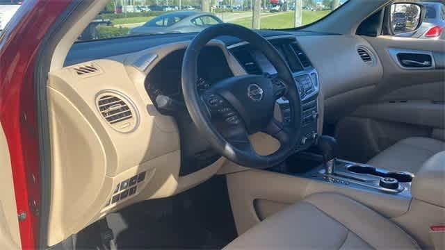 used 2020 Nissan Pathfinder car, priced at $24,119