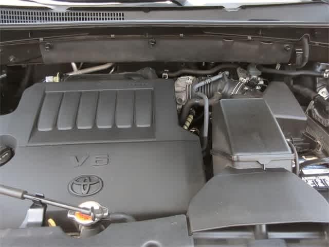 used 2016 Toyota Highlander car, priced at $14,000