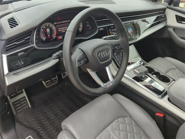 used 2024 Audi Q7 car, priced at $55,495