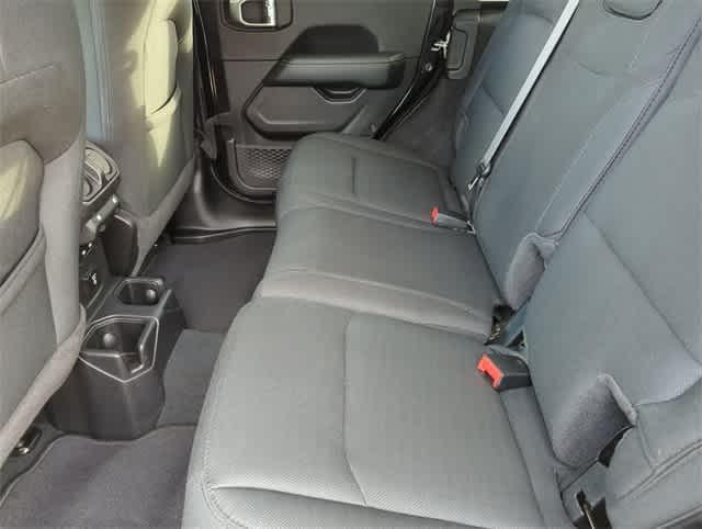 used 2022 Jeep Wrangler Unlimited car, priced at $33,400