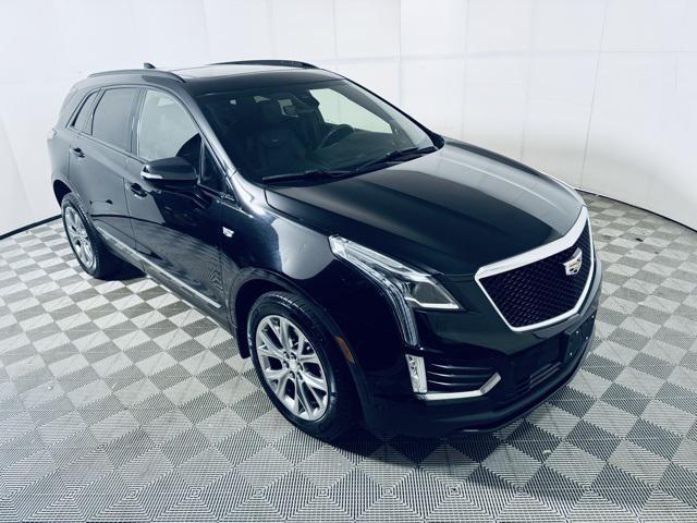 used 2020 Cadillac XT5 car, priced at $30,000