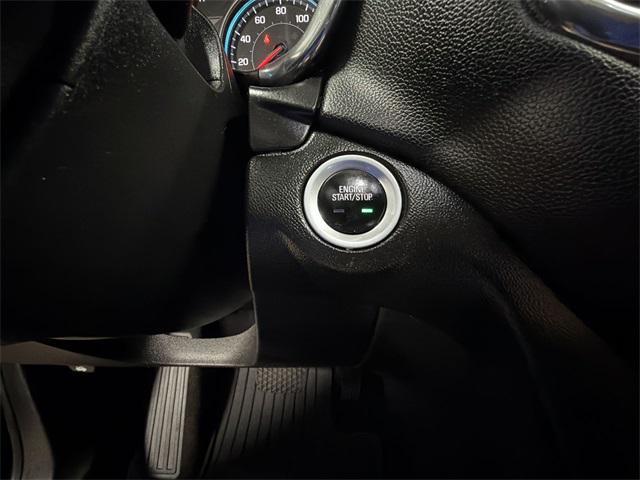 used 2020 Chevrolet Equinox car, priced at $14,000