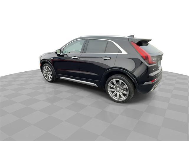 used 2022 Cadillac XT4 car, priced at $24,000