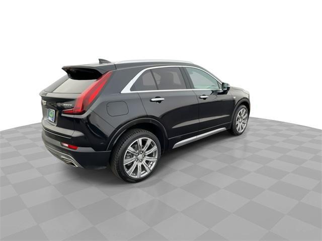 used 2022 Cadillac XT4 car, priced at $24,000