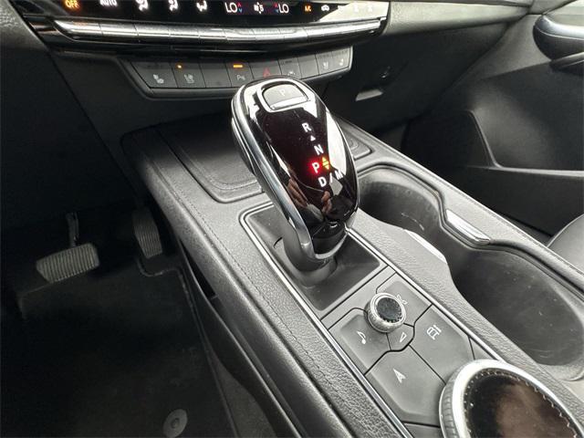 used 2024 Cadillac XT4 car, priced at $38,000