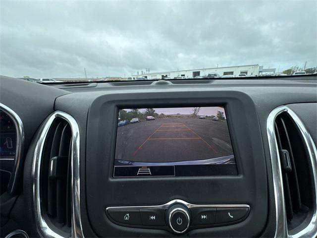 used 2022 Chevrolet Equinox car, priced at $20,000