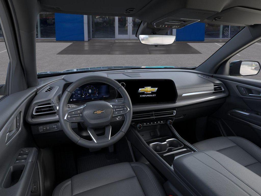 new 2026 Chevrolet Traverse car, priced at $44,318