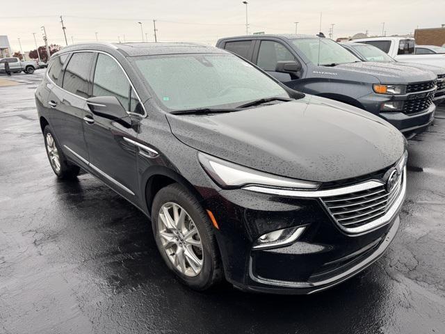 used 2024 Buick Enclave car, priced at $33,000