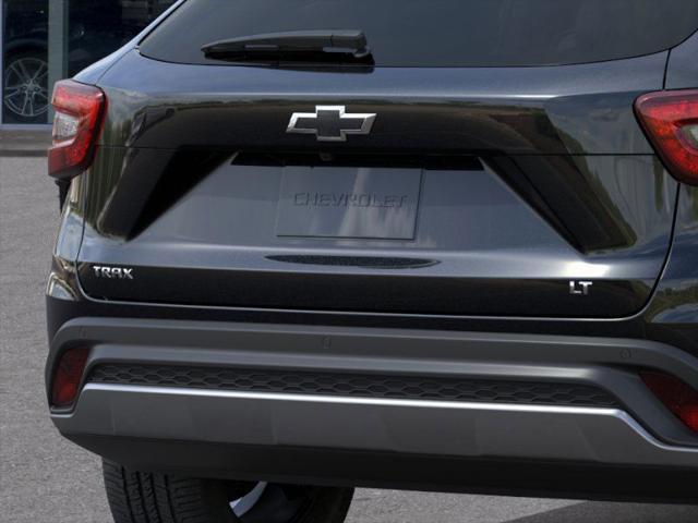 new 2025 Chevrolet Trax car, priced at $25,178
