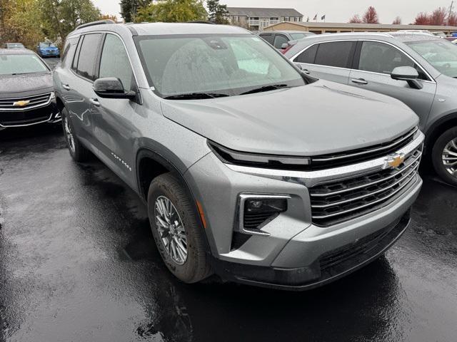 used 2025 Chevrolet Traverse car, priced at $35,000