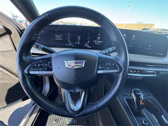 used 2024 Cadillac XT4 car, priced at $34,000