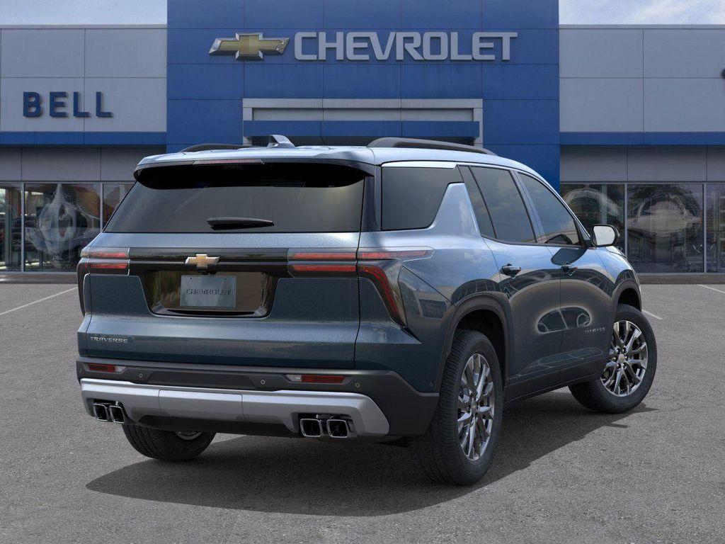 new 2026 Chevrolet Traverse car, priced at $44,318