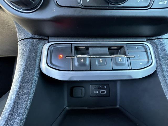 used 2023 GMC Acadia car, priced at $31,000