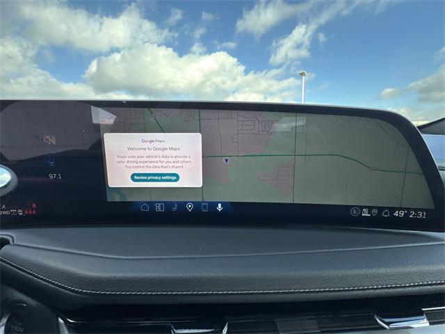 used 2025 Cadillac XT4 car, priced at $43,000