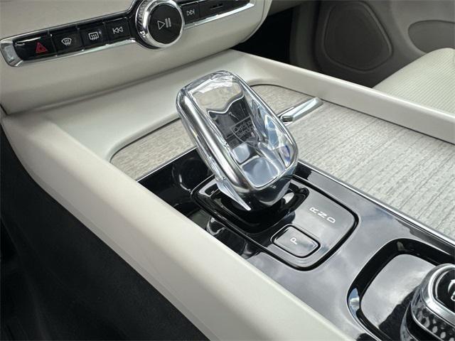 used 2022 Volvo XC60 car, priced at $38,000