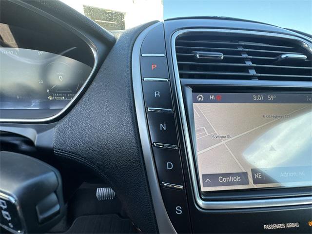 used 2019 Lincoln Nautilus car, priced at $25,000