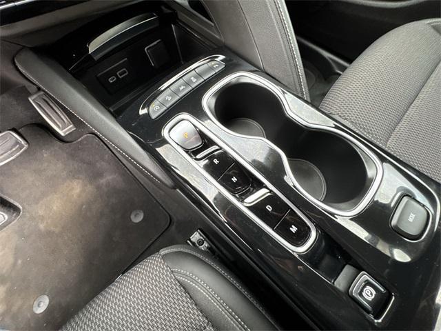 used 2023 Buick Envision car, priced at $28,000