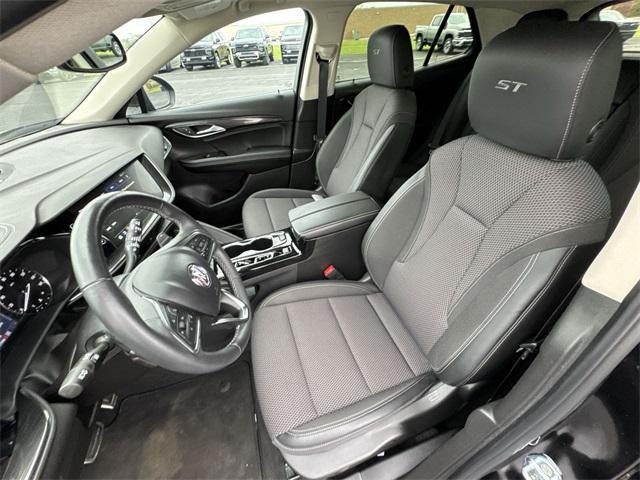 used 2023 Buick Envision car, priced at $28,000