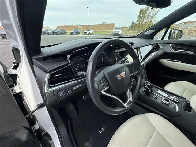used 2024 Cadillac XT6 car, priced at $50,500