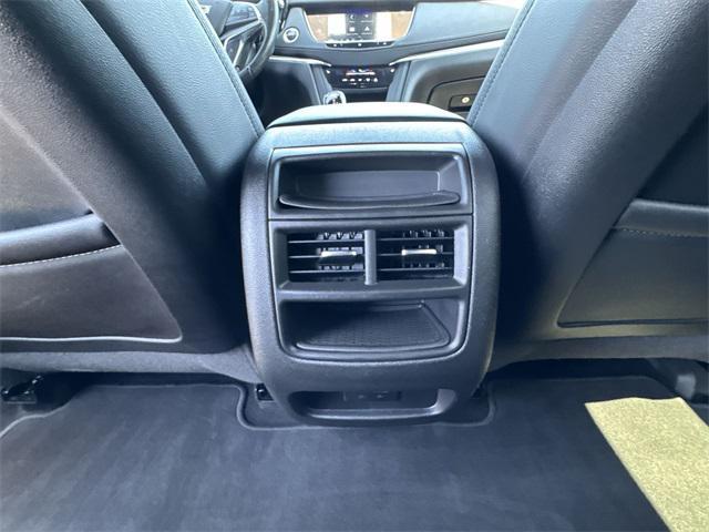used 2021 Cadillac XT5 car, priced at $28,000