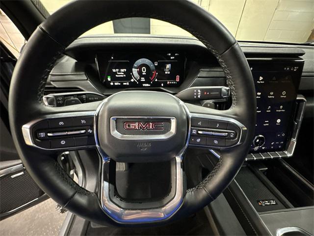 used 2025 GMC Acadia car, priced at $37,000