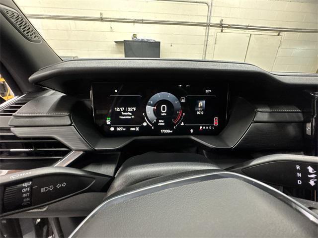 used 2025 GMC Acadia car, priced at $37,000