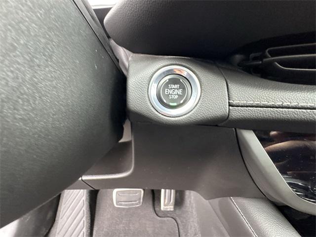 used 2023 Buick Envision car, priced at $28,000