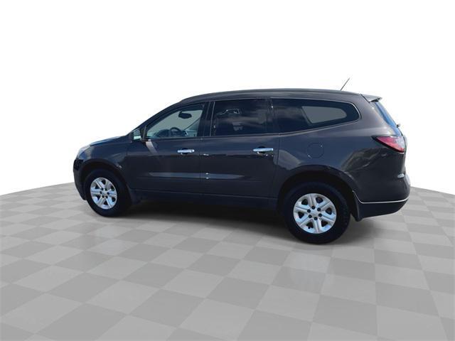 used 2015 Chevrolet Traverse car, priced at $9,500