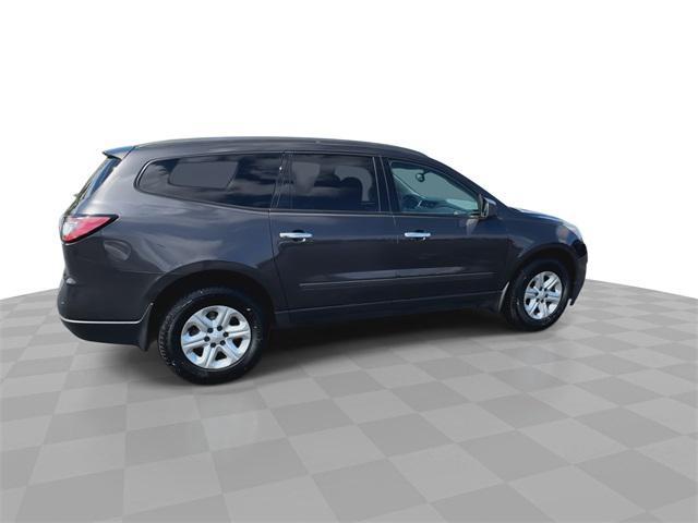 used 2015 Chevrolet Traverse car, priced at $9,500