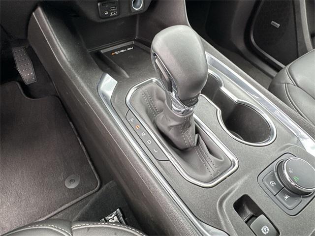 used 2023 Chevrolet Traverse car, priced at $36,000