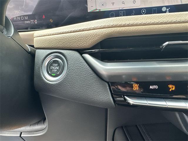 used 2024 Cadillac XT4 car, priced at $39,000