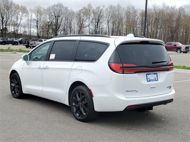 used 2022 Chrysler Pacifica car, priced at $39,249