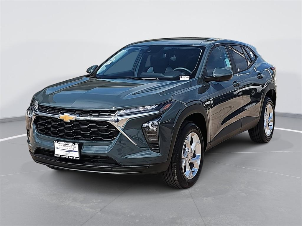 new 2025 Chevrolet Trax car, priced at $22,988