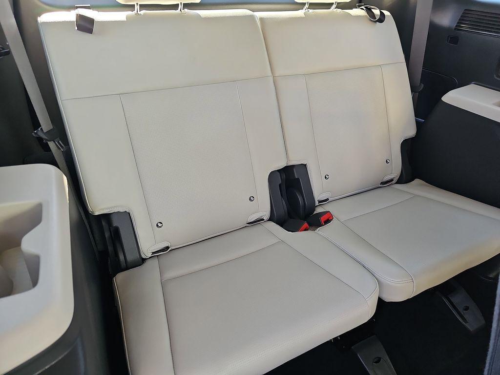 used 2024 Hyundai SANTA FE HEV car, priced at $35,999