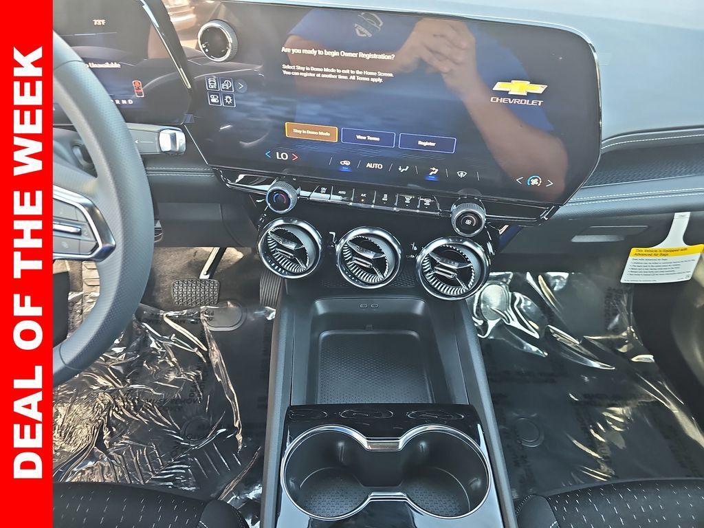 new 2025 Chevrolet Blazer EV car, priced at $37,288