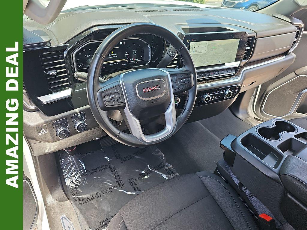 used 2023 GMC Sierra 1500 car, priced at $38,707
