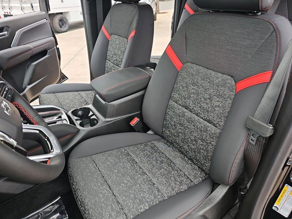 new 2026 Chevrolet Colorado car, priced at $44,288