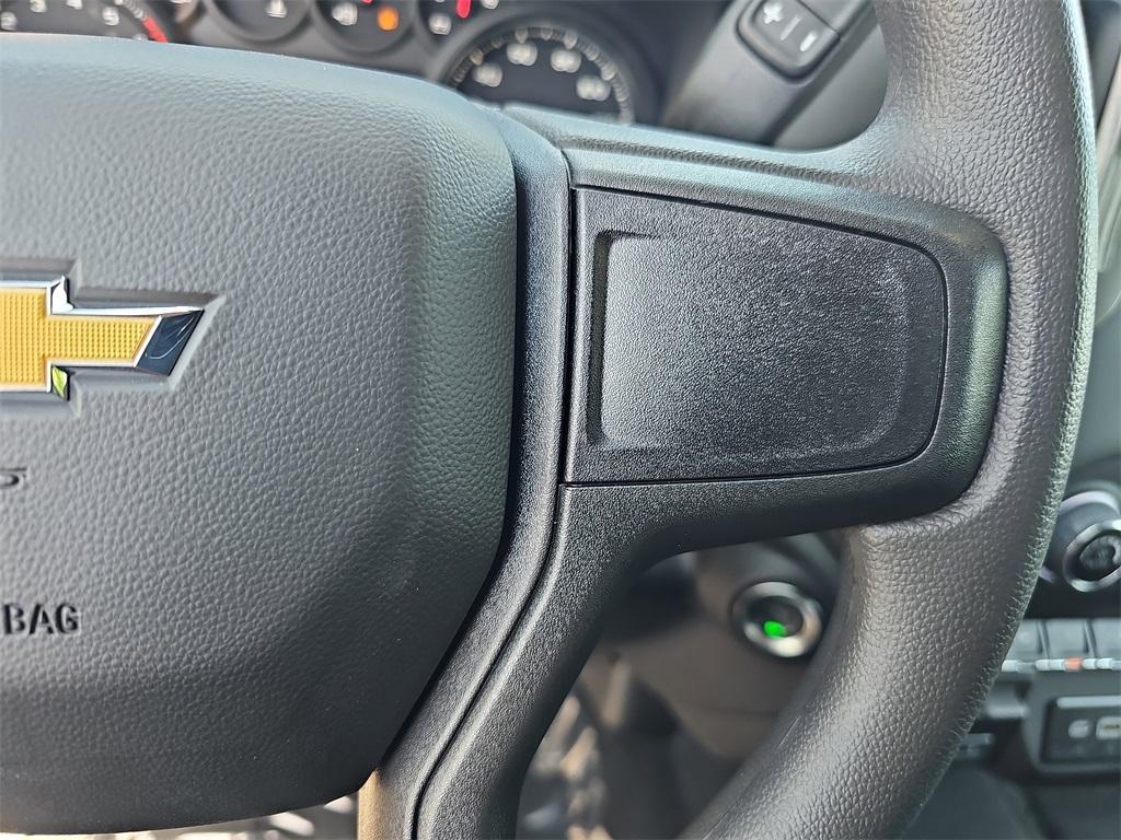 new 2025 Chevrolet Silverado 1500 car, priced at $43,415
