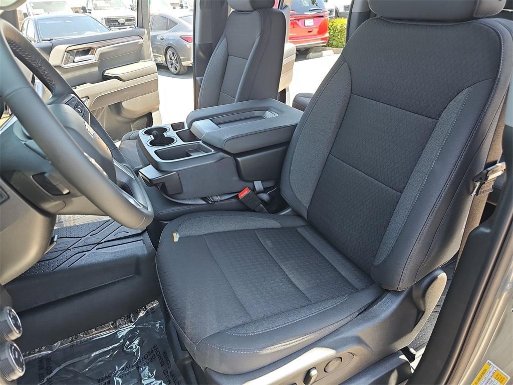 new 2025 Chevrolet Silverado 1500 car, priced at $53,375