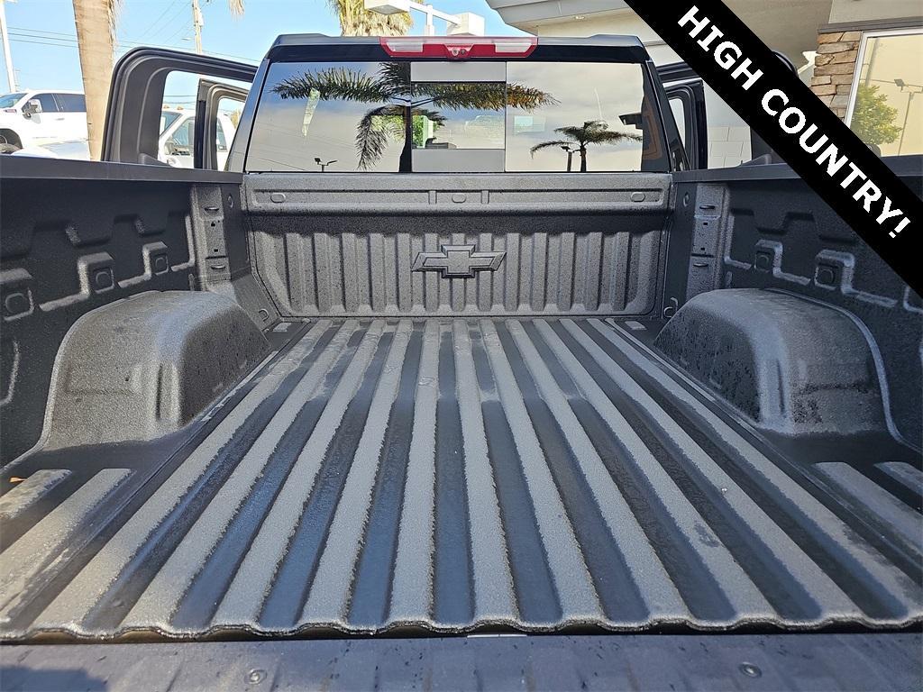 new 2025 Chevrolet Silverado 1500 car, priced at $67,288