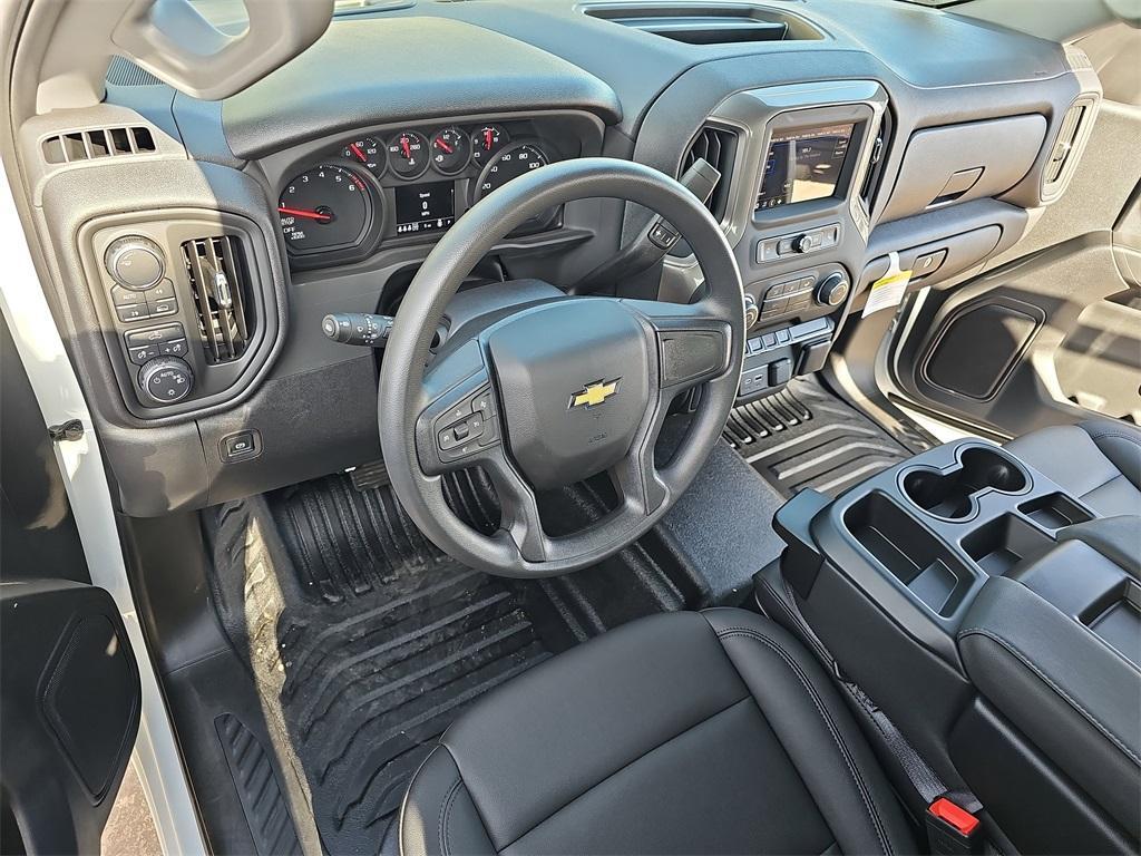 new 2025 Chevrolet Silverado 1500 car, priced at $46,165