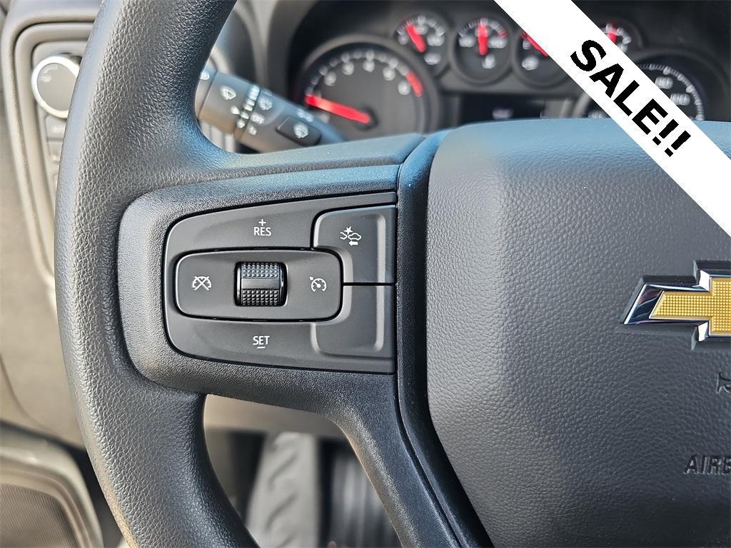 new 2025 Chevrolet Silverado 1500 car, priced at $38,988