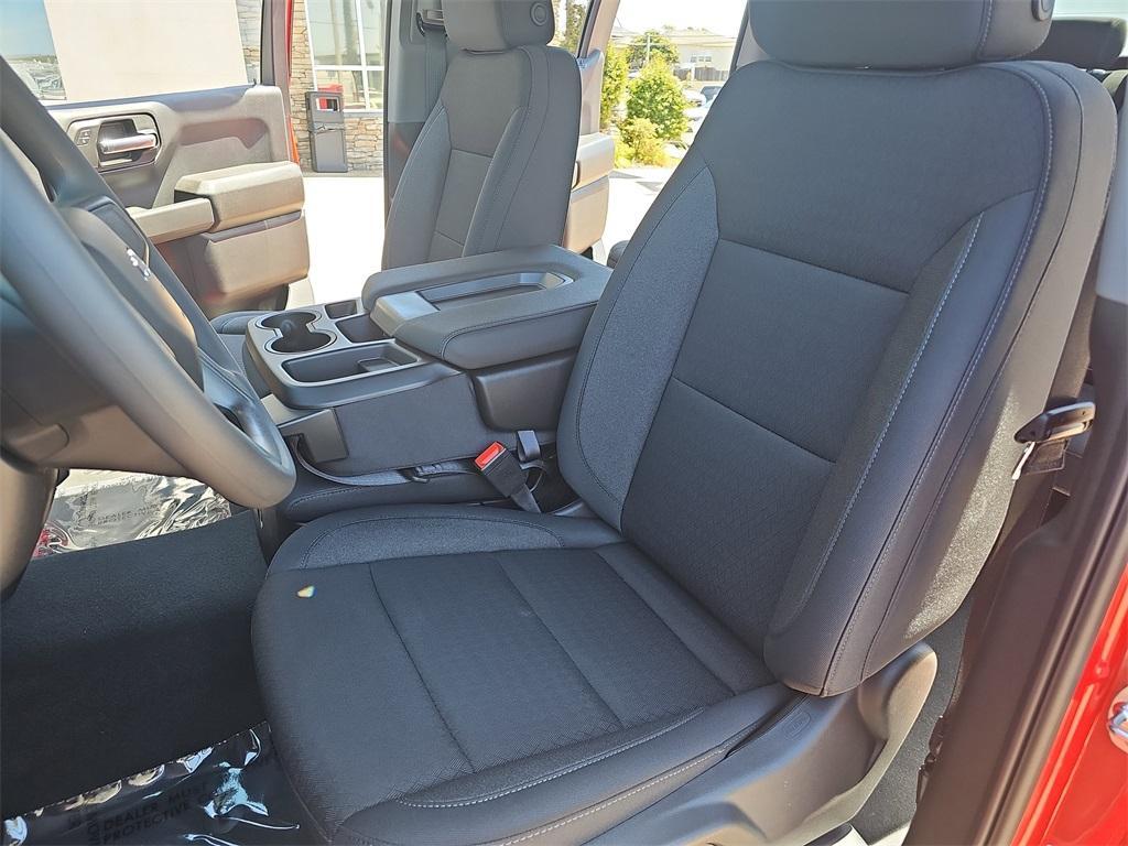 new 2025 Chevrolet Silverado 1500 car, priced at $47,270