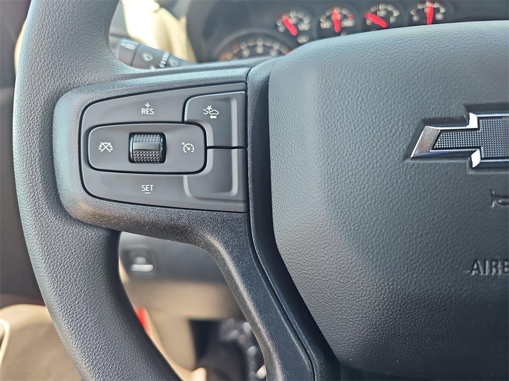 new 2025 Chevrolet Silverado 1500 car, priced at $47,270