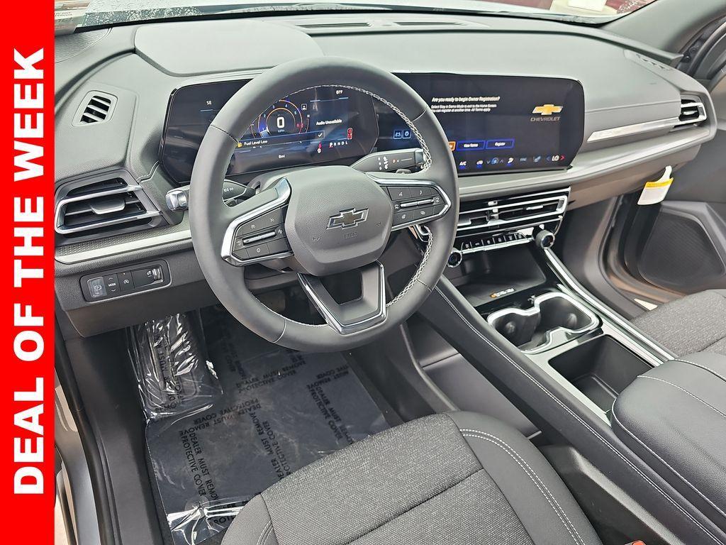 new 2026 Chevrolet Traverse car, priced at $43,888