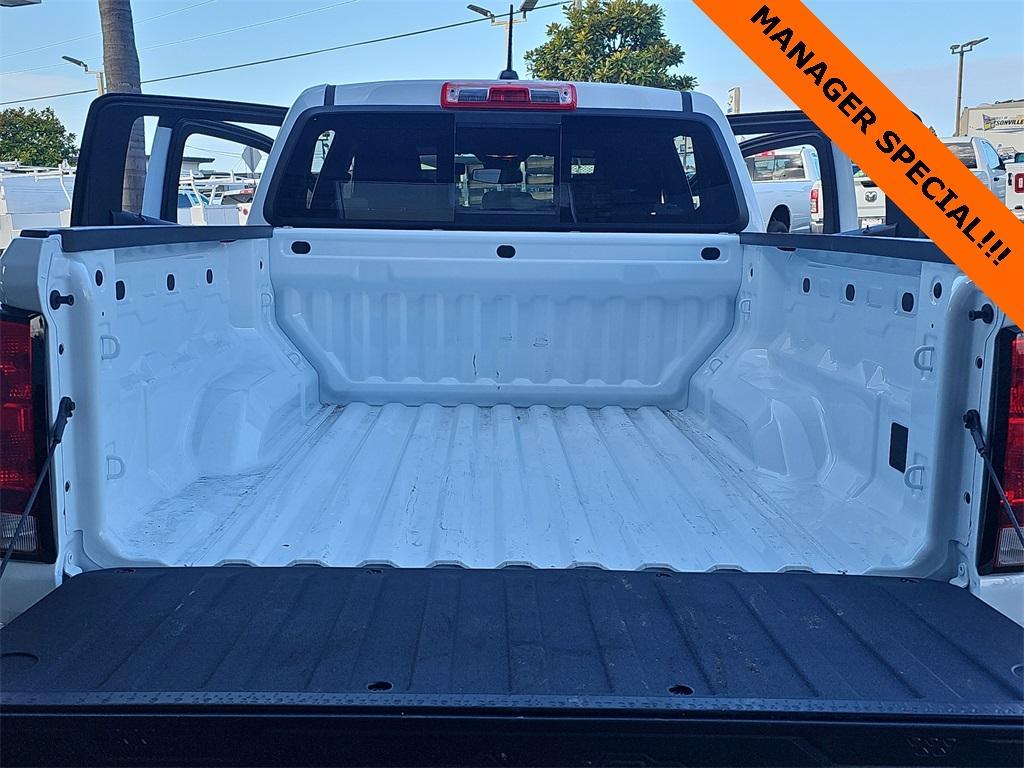 new 2025 Chevrolet Colorado car, priced at $32,988