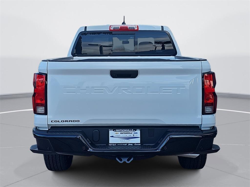 new 2025 Chevrolet Colorado car, priced at $33,939
