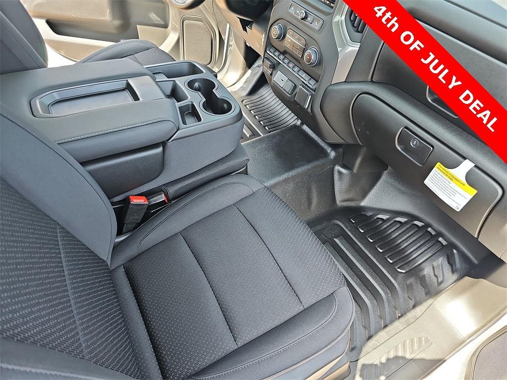 new 2025 Chevrolet Silverado 2500 car, priced at $52,945