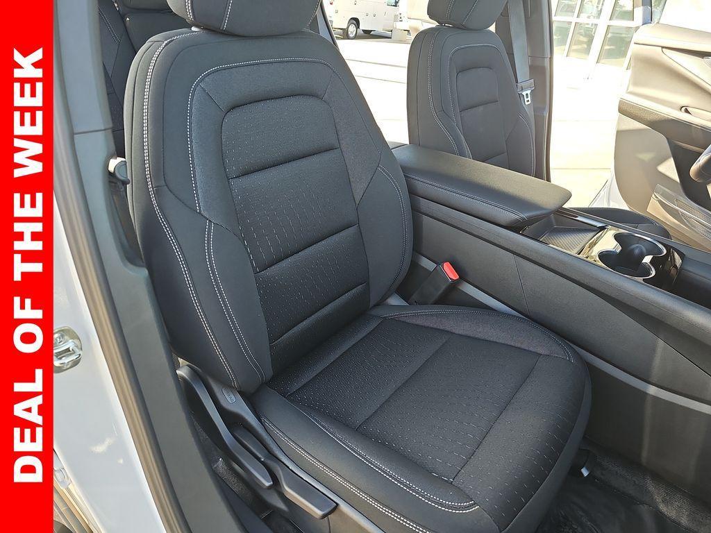 new 2025 Chevrolet Blazer EV car, priced at $38,288