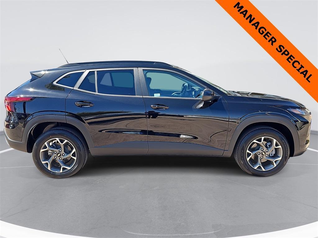 new 2025 Chevrolet Trax car, priced at $24,988